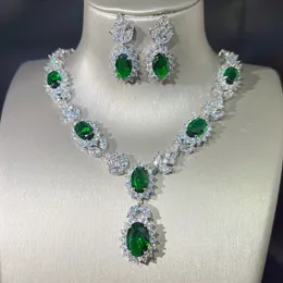 Bröllopsmycken uppsättningar WPB avancerad smaragd set kvinnor örhängen halsband kvinnlig zirkon lyx personlighet flicka semester gåva 230729