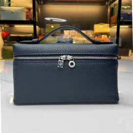 High-quality 2023 Spring And Summer New Oxskin Bag Classic Double Zipper Single Shoulder Oblique Span Handbag 230816