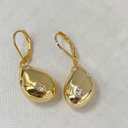 Gold High Sense asymmetrische Ohrringe in Wassertropfenform mit eingelegten Strasssteinen, französischer Luxus-Designer für Damen, schlichte Mode, Persönlichkeit, Partygeschenk