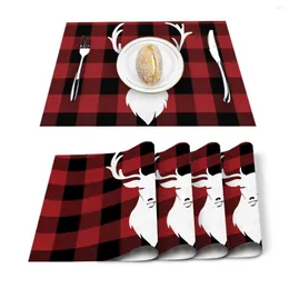 Bordslöpare 4/6st Set Mats Christmas Red Black Elk Style Tryckt servett Kök Tillbehör Hemma Party Dekorativa placemats