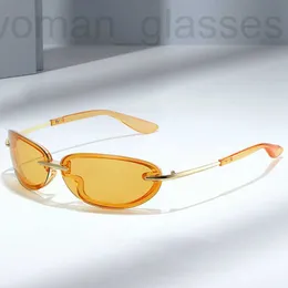 Modische Sonnenbrillenrahmen, Designer, neue Metall-Y2K-Oval-Sonnenbrille, gelbbraune Modebrille, Schnittkante, futuristische Straßenaufnahme, CSVJ