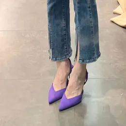 샌들 6cm 새로운 여성용 샌들 얇은 하이힐 드레스 신발 레이디 클래식 펌프 패션 포인트 발가락 슬링 백 뮬레스 G230211