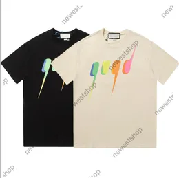23SS Mens Plus Tees Erkekler Tasarımcı Tee Tişört Avrupa Renk Mektubu Baskı Kısa Kollu Pamuk Tişörtleri Kadın Günlük Unisex Tshirt Karışım Stili 4 Renk