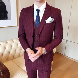 Męskie garnitury Blazers kurtka kamizelki Pants Męski dżentelmen butik butikowy moda w paski Slim Suit męski garnitur 3-częściowy zestaw S-4xl 231101