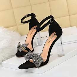 Sandalen BIGTREE Damen Transparenter Absatz 2023 Lackleder Flock Knöchelwickel Strass Schleife Dekoration Offene Zehenpumps