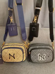 ماركة مصممة شهيرة الخريف MLB New Children Retro Presbyard NY Full Print Diamond Fashion Classic Losttle Corte Camera Camera Bag Trend 2023