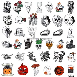 ピンブローチピンブローチSkl Spooky Skeleton Enamelセットホラーゴスフラワーブローチ女性用のかわいいミニラペル