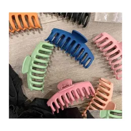 Party Favor Korean Solid Big Hair Claws Elegant Frosted Acrylic Clips Hairpins Barrette Headwear For Women Girls Accessories Drop de Dhgrb