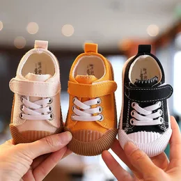 Sneakers Solid Color Baby Shoes Children Canvas Shoes All-Purpose icke-halkade andningsbara vandringsskor för pojkar och flickor barn Sneakers 230331