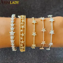 Braccialetti con ciondoli Micro pavimenta di alta qualità Cubic Zirconia geometrica Cz Star Bar Catena a maglie Bracciale rigido per le donne Ragazza Regalo di Natale Gioielli 231101