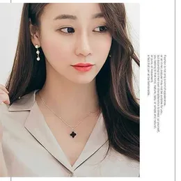 Clover Necklace Designer Four-leaf Clover Pendant Korean Version of Simple Temperament Black Full Diamonds Ms. Sterling Sier Short