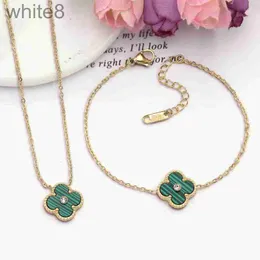 Earrings & Necklace Designer Light Luxury Jewelry Set Classic Four Leaf Grass Series Bracelet Does Not Fade X826