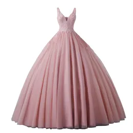 Abiti Quinceanera Principessa Appliques Paillettes Perline Profondo scollo a V Tulle Abito da ballo Allacciatura Plus Size Sweet 16 Debuttante Festa di compleanno Abiti da 15 Anos Q22