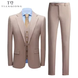 بدلات الرجال بليزرز تيان كيونج ألوان صلبة بدلة الرجال غير الرسمية لباس الزفاف للرجال ثلاث قطع مجموعة كبيرة الحجم للرجال ارتداء S-6XL 231101