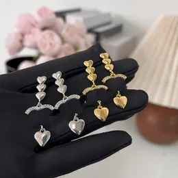 Luksusowe Duebel Letters Projektant Dangle Stud Brand Długie kolczyki Retro Vintage Copper Women Crystal Ears Pierścienie Party Jewelry Akcesoria