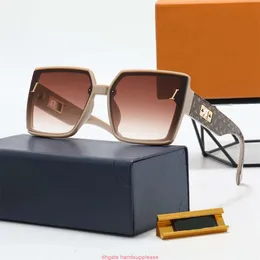 럭셔리 디자이너 브랜드 선글라스 디자이너 선글라스 고품질 안경 여자 남성 안경 여성 태양 유리 UV400 렌즈 유니에.