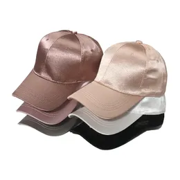 Cappelli da festa Cappellini da baseball da donna Ajustable 2023 Summer Letter Silk Satin Women's HatVisor cappelli da esterno