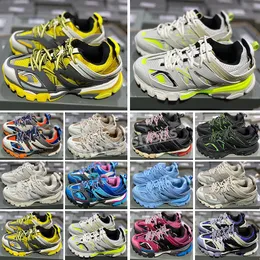 Tasarımcı Sneakers Erkek Ayakkabı Kadın Spor Ayakkabı Track 3 3.0 Deri Eğitimler Platform Sneaker Düz Kauçuk Ayakkabı Dantel Up Led Trainer Lüks Açık Mekan H11