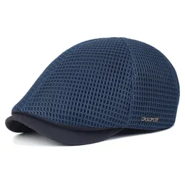 Basker mesh sboy caps sommar män kvinnor hattar andningsbara basker utomhus gorro hombre boina golf hatt mode casual fast platt cap 231031