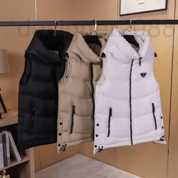 女性のダウンパーカスデザイナーバリーリスショートベスト秋/冬の新しい外見を着る模擬ネックフード付きノースリーブジャケットCZ0K