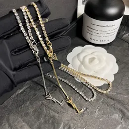 Дизайнерское подвесное ожерелье серебро для женщин нежные ожерелья в стиле моды Популярные классические бренды выбранные подарки роскошные качественные подарки Пара друга -друга пара