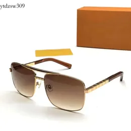 Modedesigner für Herren 0259 Classic Attitude Sonnenbrille mit quadratischem Metallrahmen, beliebter Retro-Avantgarde-Schutz für den Außenbereich