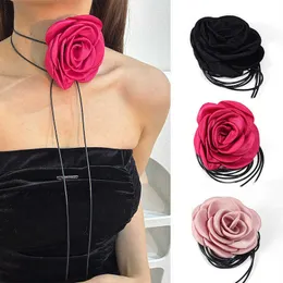 Gute's New Handmade Fabric Art Flower Strap Necklace Sexy Pure Desire Spicy Girl Wax Thread Neckchain for Women 231015
