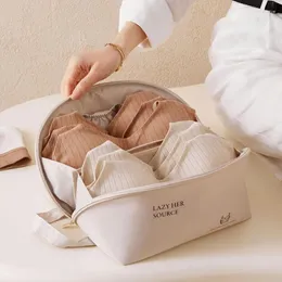 Borse contenitore Borsa grande con cerniera Borsa da viaggio Set di vestiti Donna Organizzatore di viaggi Custodia per gadget Custodia di lusso Kosmetyczka Damska Articoli per la casa