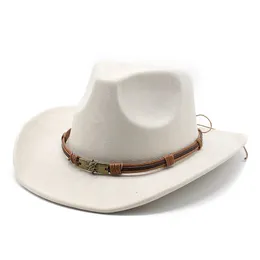 Nowy zamszowy western cowboy kapelusz mężczyźni kobiety jazzowe fedora czapki ROLED ROLED ETHIN STYL TOP HAT FEL CAP Kobieta gorąca różowa kapelusz kowboju