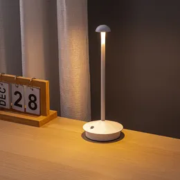 Ny nordisk svamp nattljus gränsöverskridande personlighet kreativ laddning bordslampa restaurang bar atmosfär ljus