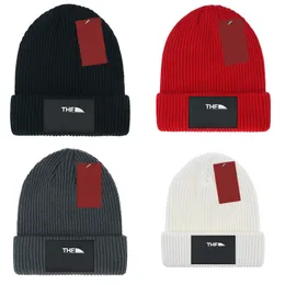 Brimlös designer Cap Mens Beanie Hats vinter stickade manschetterade motorhuv Fashion Kvinnor damer varm vinterhatt mjuk tjockare enkel fast färg FA04