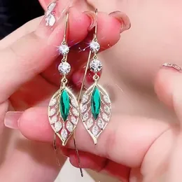 Dangle & Chandelier 2023 High-Class Feeling Light Luxury Blue Zircon Leaf Female Fashion Atmosphere Niche Design Feeling Temperament With