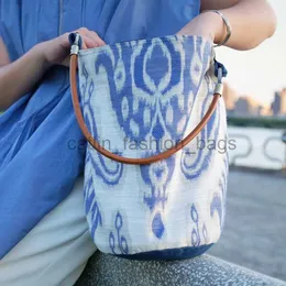 Umhängetaschen Handtaschen Vintage Designer Soulder Traditionelle und hergestellte blaue Batik-Beuteltasche für Damen Luxus 2023 Neu und Taschenmarke Tote Softcatlin_fashion_bags