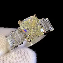 Novo Trendy White Gold S925 Silver 10k 14k 18k Gold Gold de alta qualidade Alto de cor amarelo vívido Moissanite Diamond Noivage Anéis