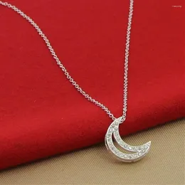 Hängen 925 Sterling Silver Women Zircon Moon Necklace Engagement Cubic Zirconia Ladies Pendant Halsband Alla hjärtans dag Present gåvor