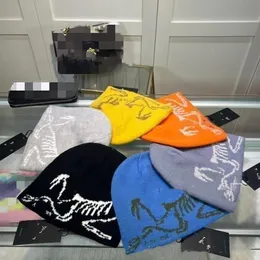 Lüks Tasarımcı Kayak Kapağı Kadınlar Erkekler Sınırsız Beanie Hat Baskılı Klasik Moda Mektubu Çok Çarşamba Sonbahar ve Kış