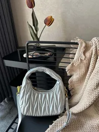 Tasarımcı For Woman Crossbody Bag Deri Klasik Deri Deri Cüzdan Omuz Çantası Fermuar Mektubu Geometrik Klasik Kahverengi Paket Çanta Çantası Çanta