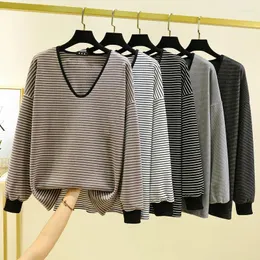 Hoodies للسيدات Dralon v-Neck Tshirt خطوط أبيض أسود الأكمام الطويلة بالإضافة إلى الحجم الصوف الخريف الشتاء دافئ قمم تي شيرت تي شيرت