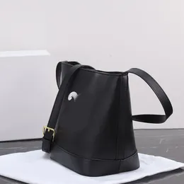 En iyi tasarımcı moda deri tote omuz çantası kadınlar lüks zincir crossbody çanta haberci çanta kova çantası 9005