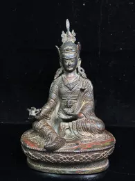 Dekorativa figurer Ancient Chinese Seiko Tibetan Buddhism Bronze Lotus Peanut Master Tantric Buddha Statue är utsökt och tjock