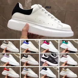 Casual Shoes Women Designer Shoes Travel Leather Lace-Up Sneaker Fashion Lady Flat Running Trainers Letters Woman Shoe Platform Men Gym Sneakers B1