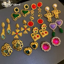 Stud HUANZHI Retro Enamel Pearl Flower Heart Colorful Metal Pendant Earrings Winter French Vintage Jewelry Pendientes Mujer 231101
