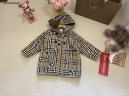 Novo outono crianças casaco forro quente com pele adicionada jaqueta de bebê tamanho 110-140 chifre de vaca fivela blusão para menina e menino nov05