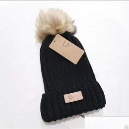 Beanie/Kafatası Kapakları Beanie Cap Mens Tasarımcı Kova Şapkaları Yeni Moda Kadınlar Bayanlar Sıcak Kış Büyük Sahte Kürk Pom Poms Bobble Hat Açık Dhdcm