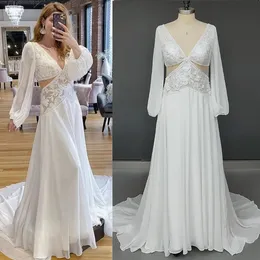 Real Hollow Open Back Elopement Wedding Dress Long Bishop Sleeves spetsar en linje Chiffon V halsringning strand brudklänningar