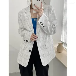 Kvinnors kostymer Superaen 2023 Autumn Classic Plaid Simple Korean BF College Style Suit Lång ärm Loose Blazer Coat