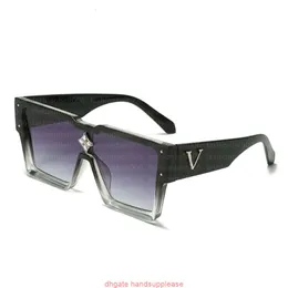 2023 Shady Rays Sunglasses 럭셔리 디자이너 브랜드 선글라스 디자이너 선글라스 안경 여성 및 남성 안경 남성 선글라스 유니슬 -Box 다중 색상