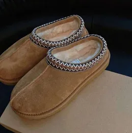 女性タスマンスリッパプラットフォームブーツミニスノーブーツオーストラリアデザイナーファーボットレディース茶色の暖かいタズ冬の靴