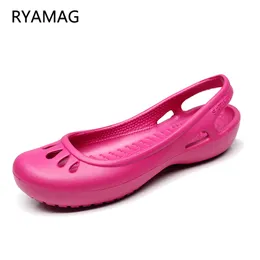 Sandaler Ryamag Women Clogs Jelly Sandaler Home Non-Slip Summer Hole Shoes Female Flat Slippers Plastic Female Waterproof Eva Garden 230403