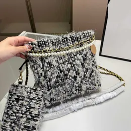 Hobo Bag CC Bags Designer Mulher Bolsas Crossbody Sacos Mulheres Luxo Pearl Chain Tote Textura Pano De Lã Fluffy Bolsa Pequena Bolsa 231015